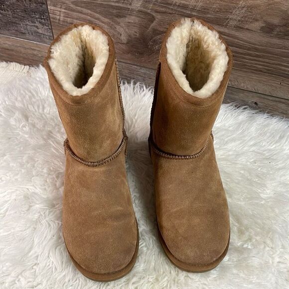 BEACH FEET Suede Sheepskin Wool Lined Classic Low Chestnut Women’s Boot Size 8 - Picture 3 of 16